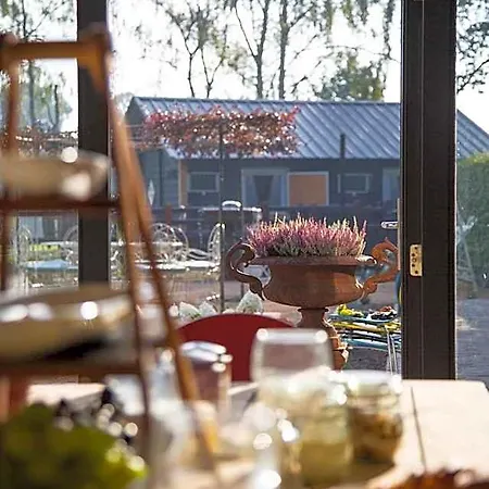 Bed and Breakfast De Verloren Sinjoor 4*