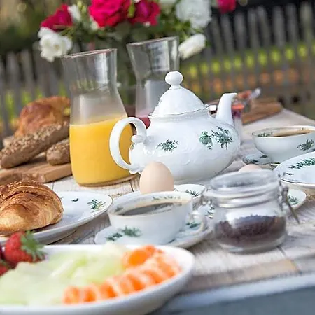 De Verloren Sinjoor Bed and Breakfast Bladel