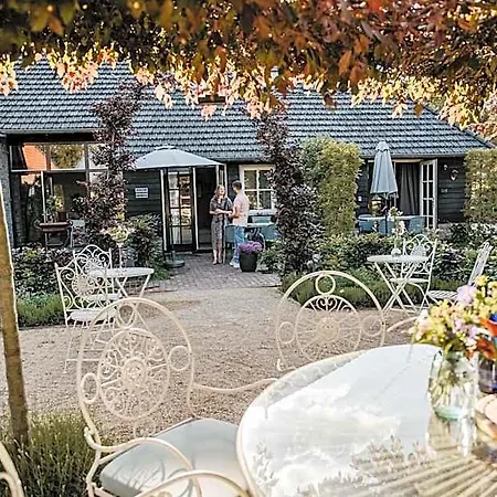 De Verloren Sinjoor Bed and Breakfast 4*