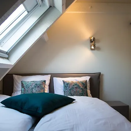 De Verloren Sinjoor Bed & Breakfast 4*