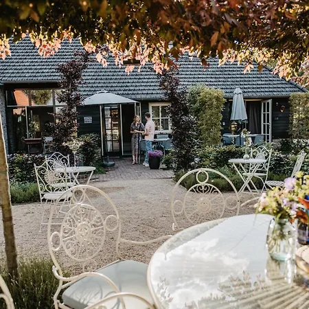 Bed and Breakfast De Verloren Sinjoor